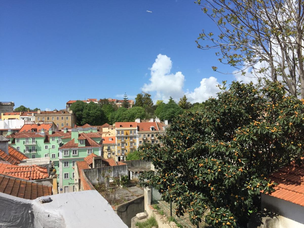 Central Lisbon With View Buitenkant foto